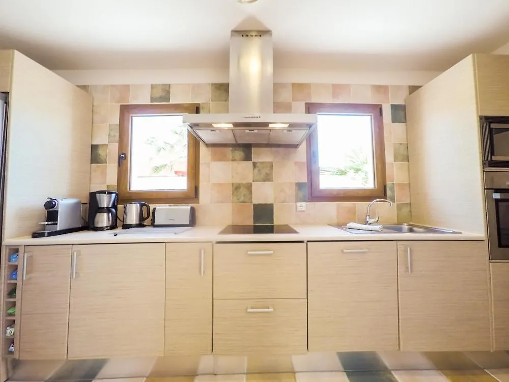 Luxurious Villa With Amazing Sea View And Pool Caleta De Fuste 0*,