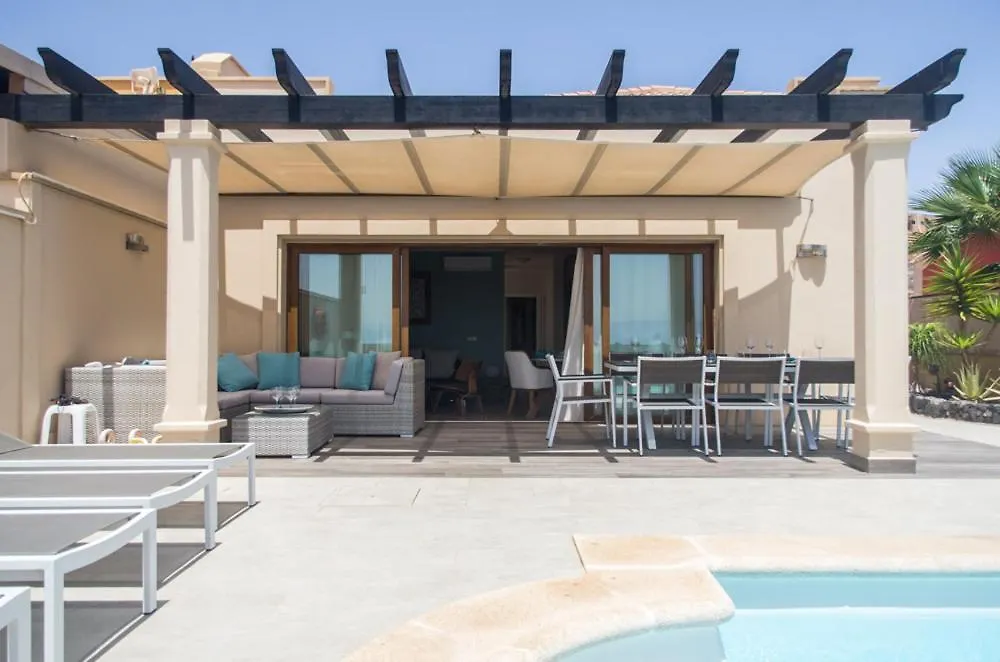 Luxurious Villa With Amazing Sea View And Pool Caleta De Fuste
